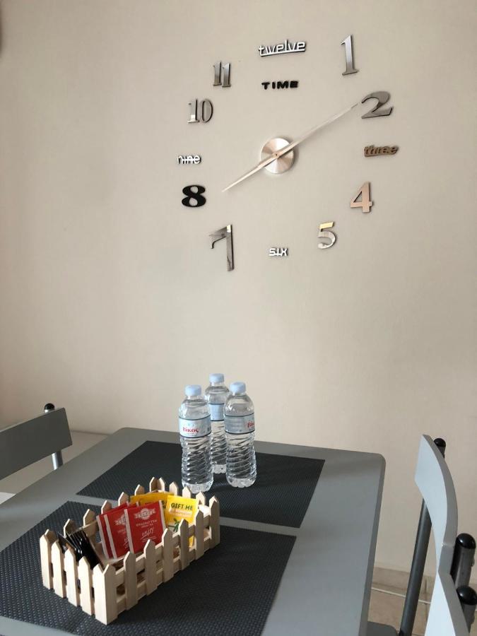 Nana Apartments Peraía Dış mekan fotoğraf