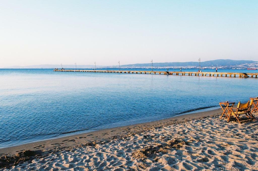 Nana Apartments Peraía Dış mekan fotoğraf