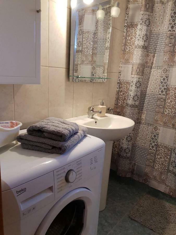 Nana Apartments Peraía Dış mekan fotoğraf