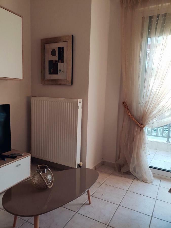 Nana Apartments Peraía Dış mekan fotoğraf