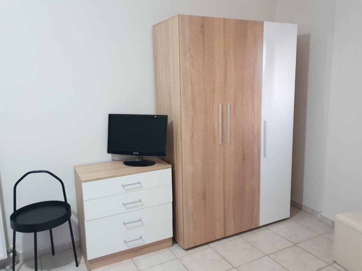 Nana Apartments Peraía Dış mekan fotoğraf