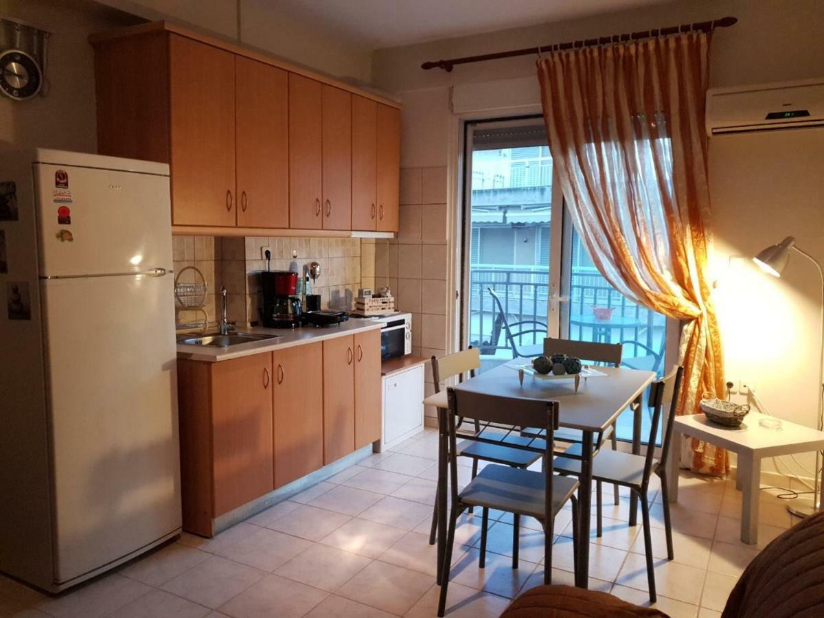 Nana Apartments Peraía Dış mekan fotoğraf